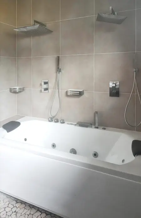 Villa élégante à Beauchêne avec piscine privée - Photo 54