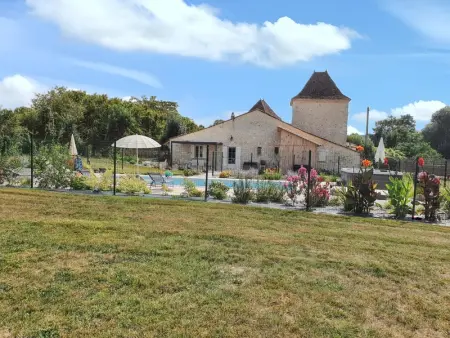 Maison à Monestier, Maison charmante à Monestier avec piscine et jacuzzi - L1064140