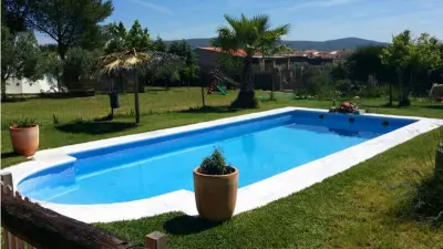 Villa à Mirandilla, Villa paradisiaque à Mirandilla avec piscine et jacuzzi - L1064143