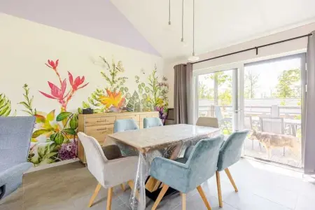 Chalet confortable à Somme-Leuze avec piste de pétanque - Photo 3