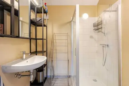 Chalet confortable à Somme-Leuze avec piste de pétanque - Photo 9