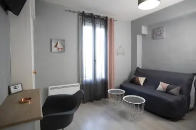 Appartement à Clermont Ferrand, Studio cosy à Clermont-Ferrand 25 m² proche transport - L1064219