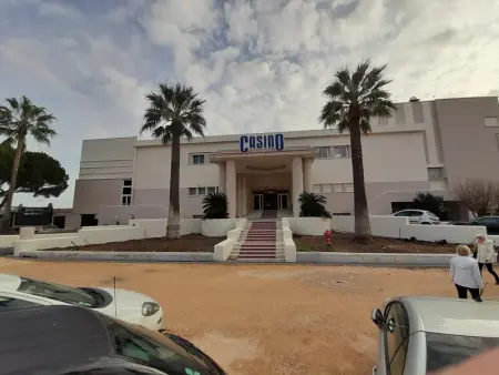 Appartement charmant à Bandol 30 m² avec vue sur la mer. - Photo 17