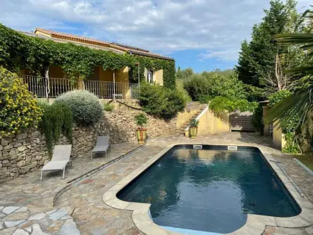 Villa à Générargues, Villa spacieuse à Anduze avec piscine privée - L1064245