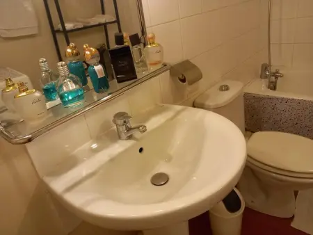 Appartement charmant Paris XVIIe - 27 m² - Vue sur la ville - Photo 8