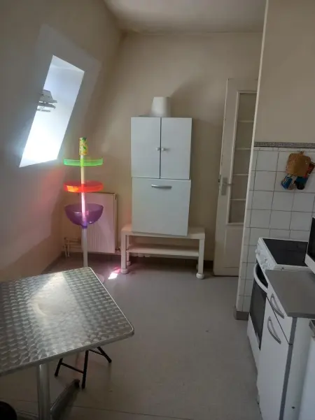 Appartement charmant Paris XVIIe - 27 m² - Vue sur la ville - Photo 11