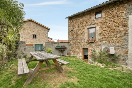 Maison charmante à Valprivas avec jardin privé. - Photo 16