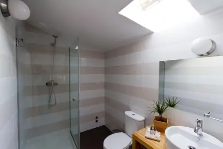 Maison spacieuse à Porto + jardin, Maison 14 personnes à Porto - Photo 12