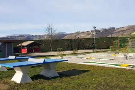 Bungalow charmant à Condrieu avec piscine partagée conviviale - Photo 7