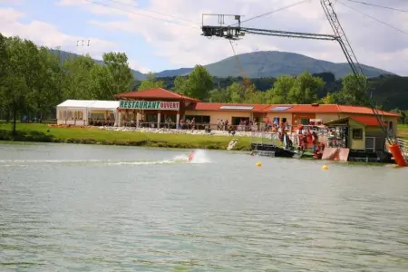Bungalow charmant à Condrieu avec piscine partagée conviviale - Photo 10