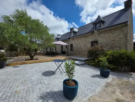 Maison familiale chaleureuse à Saint-Évarzec avec terrasse - Photo 36