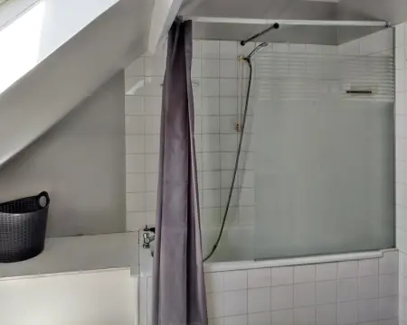 Chaleureuse Maison de Campagne avec Terrasse et Cheminée - Photo 7