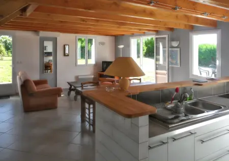 Maison charmante à Sauzon avec jardin et terrasse - Photo 9