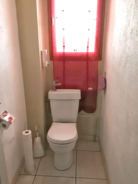 Maison charmante à Agde avec jardin et aire de jeux. - Photo 14