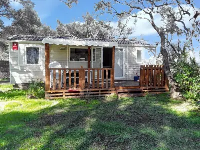 Bungalow à Galéria, Bungalow charmant à Galéria avec piscine partagée - L1064420