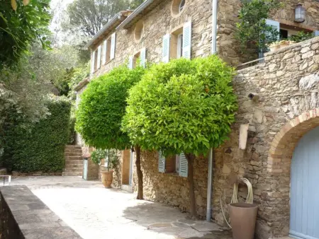 Villa spacieuse en campagne près de La Garde-Freinet avec piscine - Photo 3