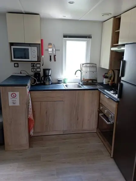 Bungalow confortable à Condrieu avec piscine partagée - Photo 4