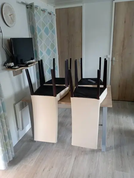 Bungalow confortable à Condrieu avec piscine partagée - Photo 7