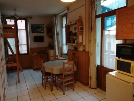 Appartement à Saint Gervais les Bains, Studio chaleureux à Saint-Gervais-les-Bains, 23m², vue montagne - L1064517