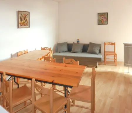 Appartement spacieux à Allevard - 68 m² avec vue montagne - Photo 2