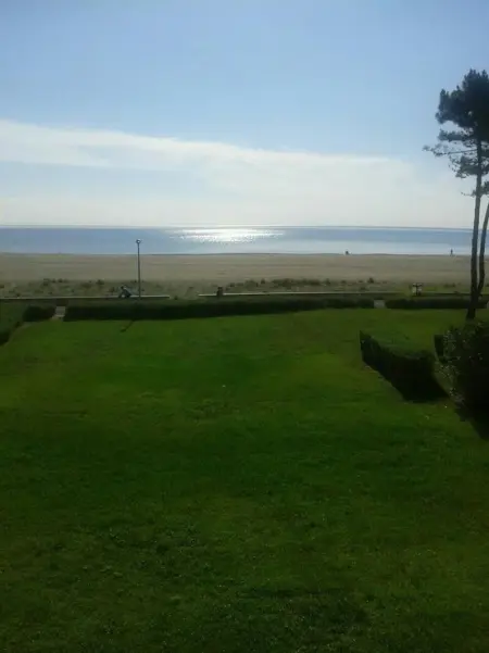 Appartement lumineux à Saint-Cyprien 45 m² vue mer - Photo 15