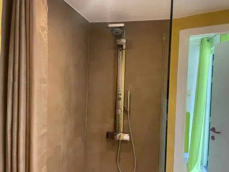 Charmant studio en centre-ville de Charleroi, 75 m² avec terrasse - Photo 35