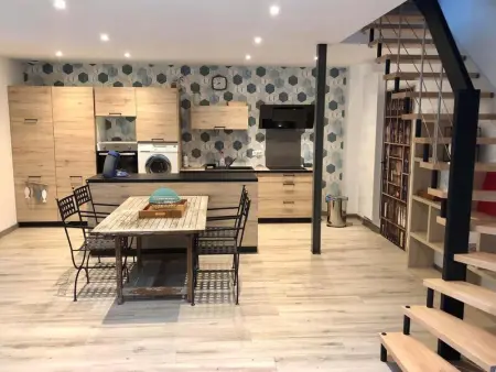 Maison charmante avec piscine privée à Saint-Georges-de-Pointindoux - Photo 9