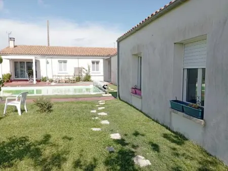 Charmant appartement avec jardin et piscine à La Jarrie - Photo 1