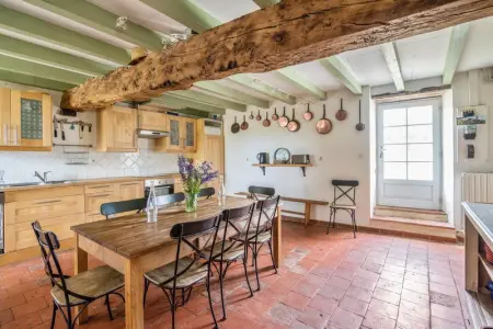 Villa spacieuse avec piscine privée, à Salies, 250 m², 6 chbres - Photo 4