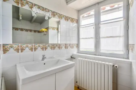 Villa spacieuse avec piscine privée, à Salies, 250 m², 6 chbres - Photo 9