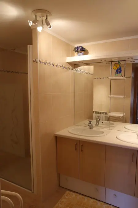 Maison charmante Le Malzieu, jardin, Maison 6 personnes à Le Malzieu Forain - Photo 12