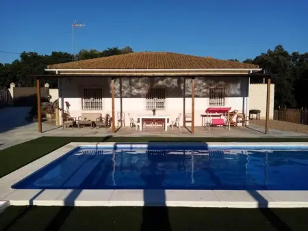 Chalet à Almodóvar del Río, Chalet charmant à Almodóvar del Río avec piscine privée - L1064686