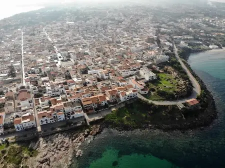 Appartement charmant à Calasetta - 38 m² - Parking - Photo 17