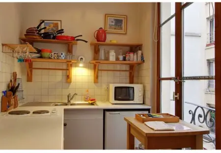 Studio convivial à Paris, 30 m² avec vue sur la ville - Photo 2