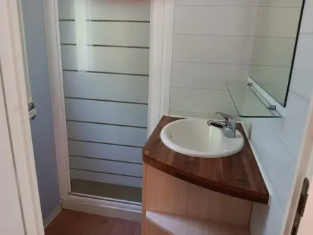 Bungalow charmant avec piscine partagée à Saint-Chéron - Photo 9