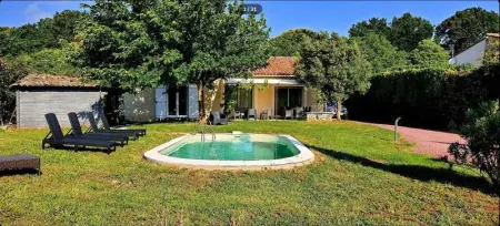 Villa à Chamaret, Villa élégante à Chamaret avec piscine privée - L1064785