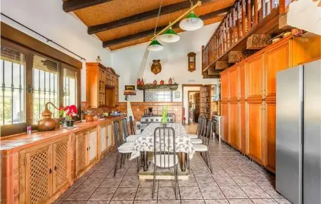 Villa confortable avec vue sur les montagnes - Valverde de Leganés - Photo 4