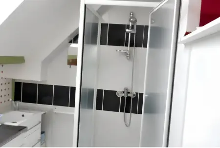 Studio chaleureux à Saint-Barthélemy-d'Anjou de 27 m² + jardin - Photo 4