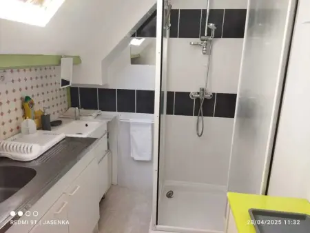 Studio chaleureux à Saint-Barthélemy-d'Anjou de 27 m² + jardin - Photo 14