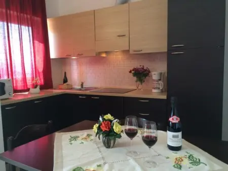 Appartement avec vue sur lac à Vercana, piscine partagée - Photo 4