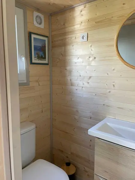 Chalet charmant à Sainte-Marie-du-Mont avec terrasse - Photo 18