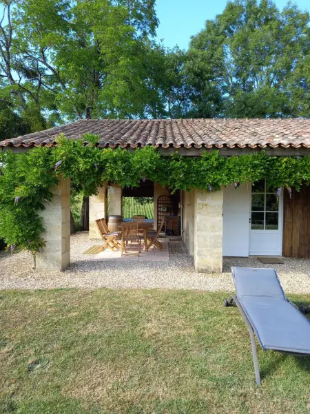 Maison à Saint Ciers de Canesse, Maison charmante avec jacuzzi à Saint-Ciers-de-Canesse - L1065047