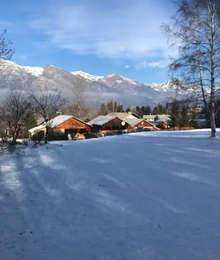 Chalet charmant à Saint-Léger-les-Mélèzes avec vue sur la montagne - Photo 2