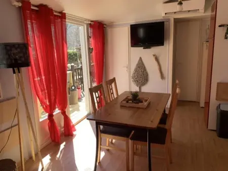 Chalet charmant à Saint-Léger-les-Mélèzes avec vue sur la montagne - Photo 18