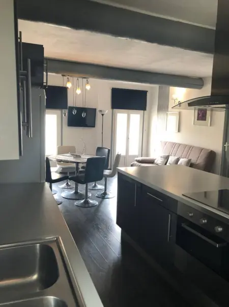 Appartement moderne aux Saintes-Maries-de-la-Mer avec terrasse. - Photo 1