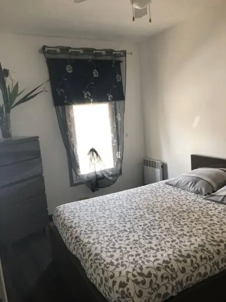 Appartement moderne aux Saintes-Maries-de-la-Mer avec terrasse. - Photo 3