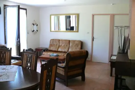 Maison confortable sur jardin clôturé à Marcillac-la-Croisille - Photo 2