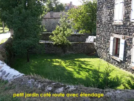 Maison de charme en campagne à Arlempdes avec jardin - Photo 1