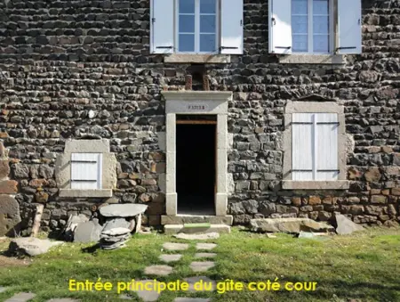 Maison de charme en campagne à Arlempdes avec jardin - Photo 2