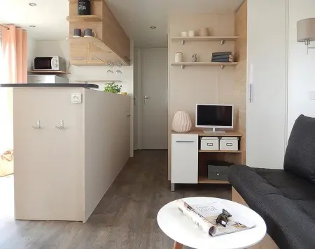 Bungalow confort Gastes + Piscine, Bungalow 8 personnes à Gastes - Photo 5